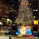 Illustration for article titled Help Us Find This Couple Who Got Engaged at Rockefeller Center